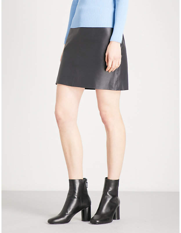 Mid-rise leather skirt