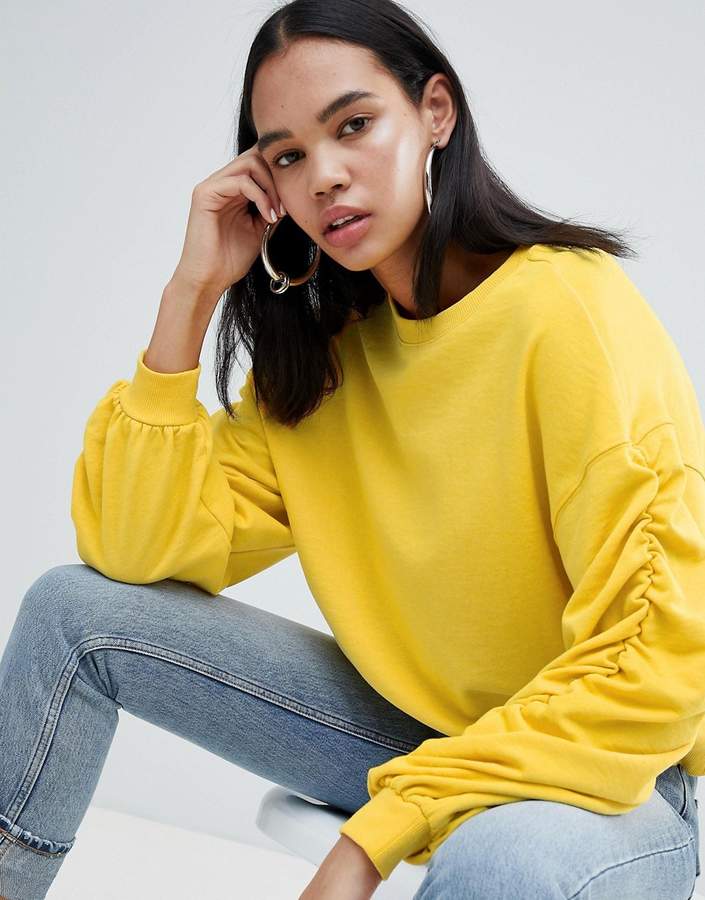 gathered sleeve sweatshirt in yellow melange