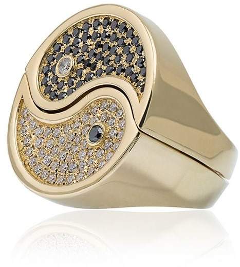 Established 18kt gold two piece Yin Yang ring with diamonds