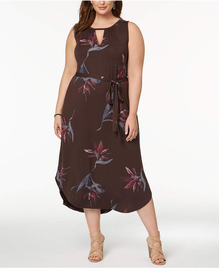 Trendy Plus Size Printed Keyhole Dress