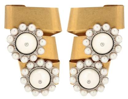 Verzierte Ohrringe aus Messing