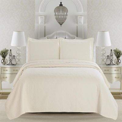 Great Bay Home Emerson Twin Quilt Set in Ivory