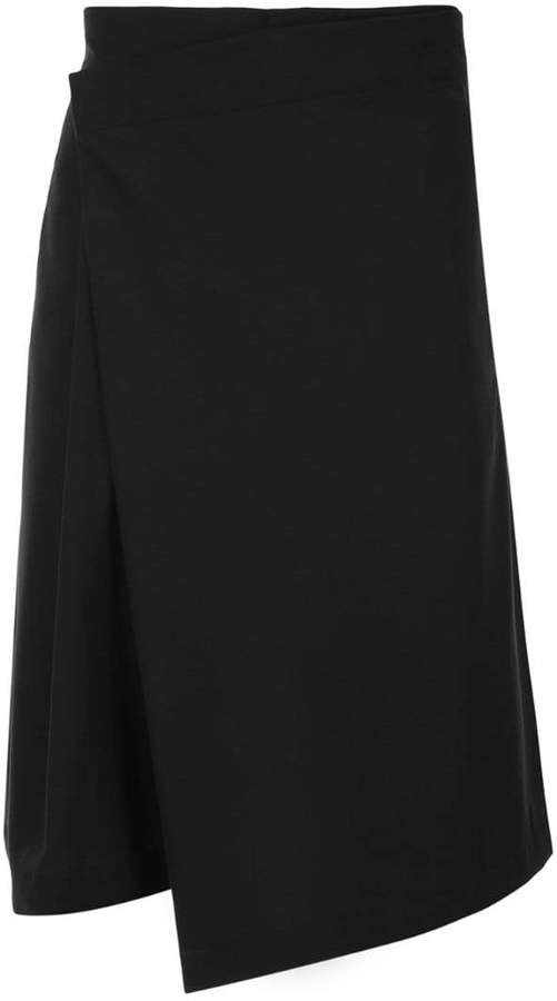 Berthold Gewickelte Shorts mit tiefem Schritt