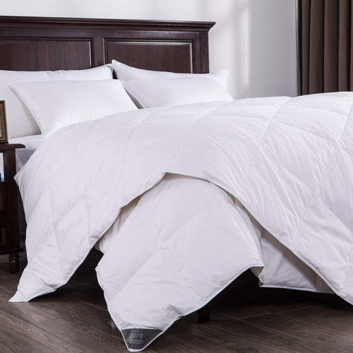 Puredown Lightweight Down Comforter