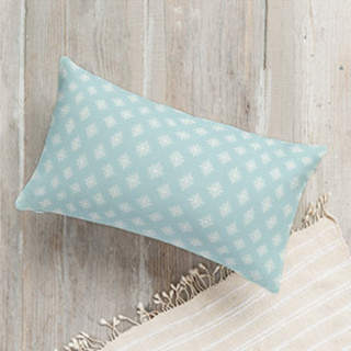 Simple Daisy Self-Launch Lumbar Pillows