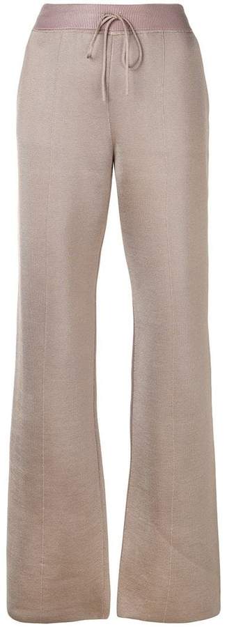 loose flared trousers