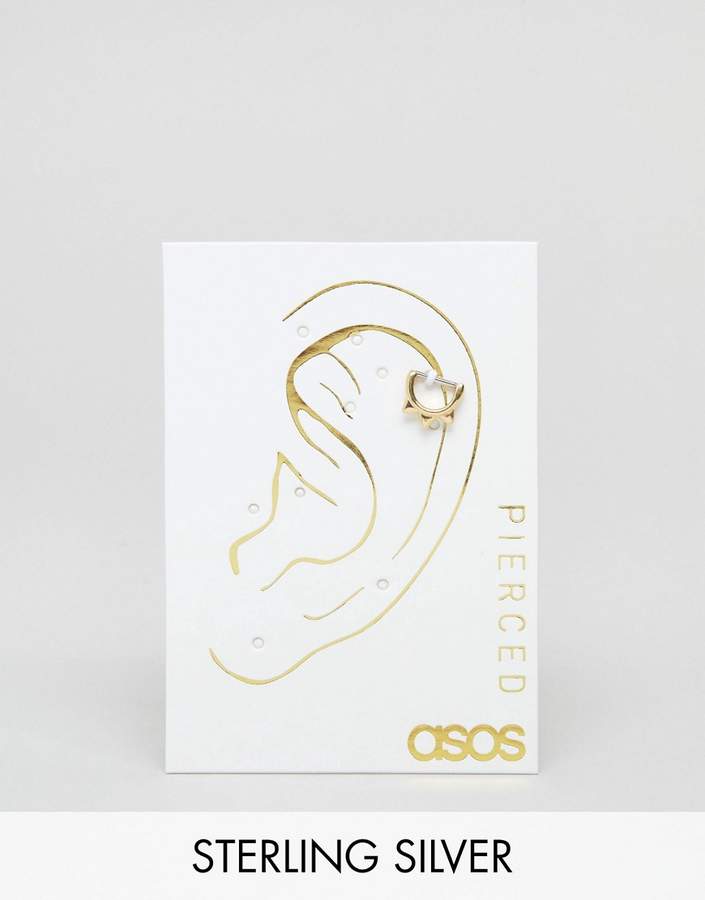 DESIGN hoop ear piercing with spike detail in gold