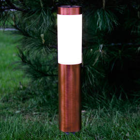 Freya - hübsche LED-Erdspießleuchte in Kupferoptik