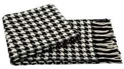 Houndstooth Fringed Throw