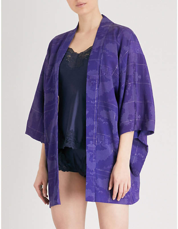 Kisshoten Silver Villages silk-jacquard kimono
