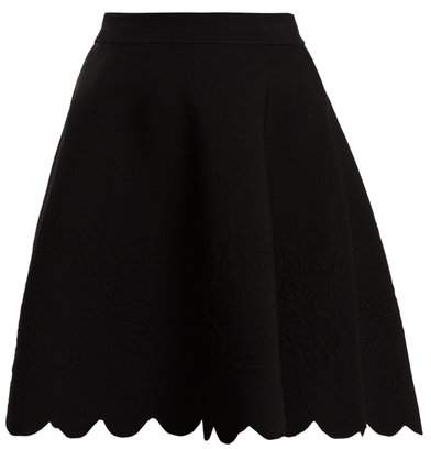 Scalloped-hem matelassé skirt