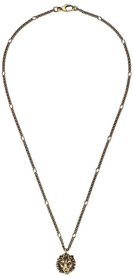 Necklace with lion head pendant