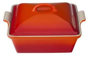 2.5-Quart Stoneware Casserole