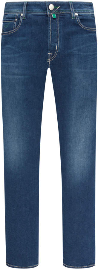 Jeans mit Kontrastdetails
