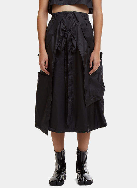 Yasur Pocket Skirt in Black