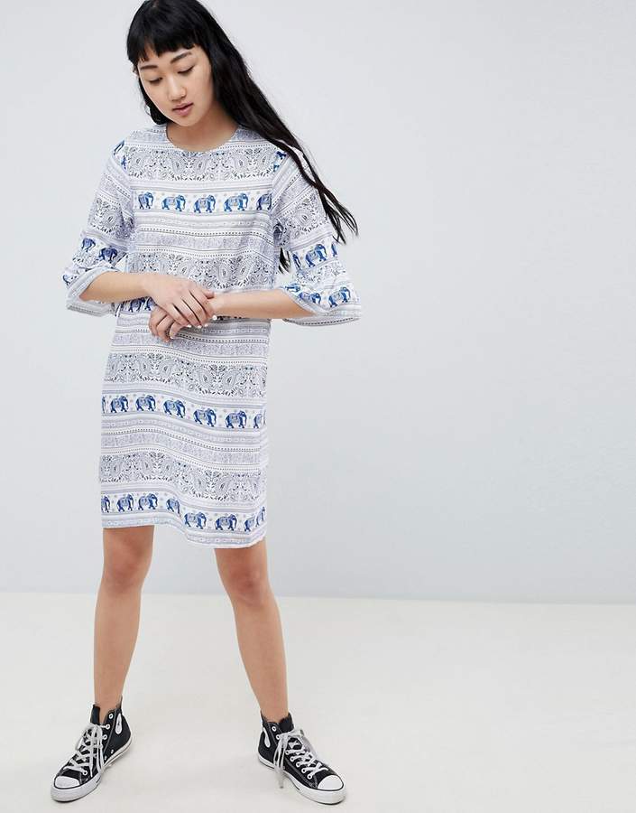 Shift Dress with Frill Sleeve in Elephant Print