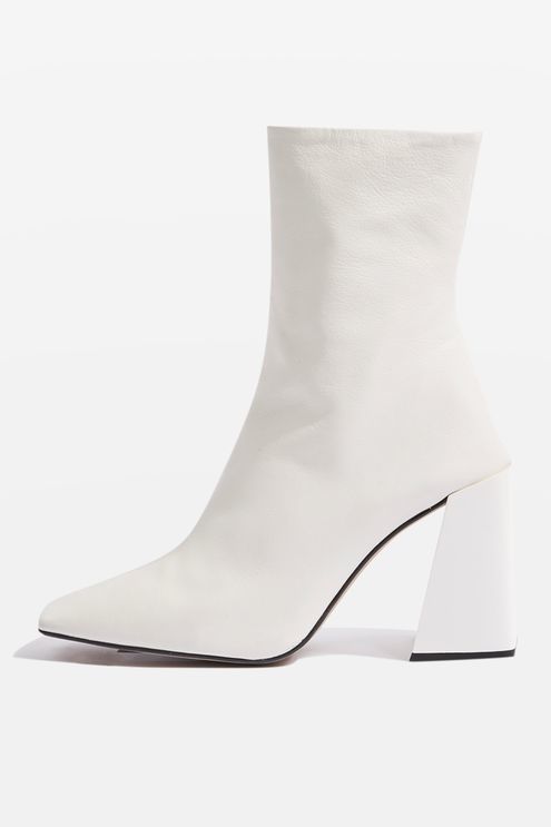 Harp ankle boots