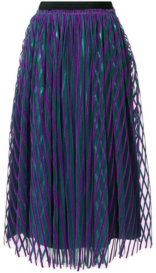 Gestreifter Tüllrock