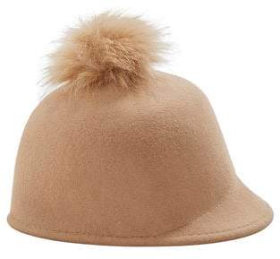 Pompom wool hat