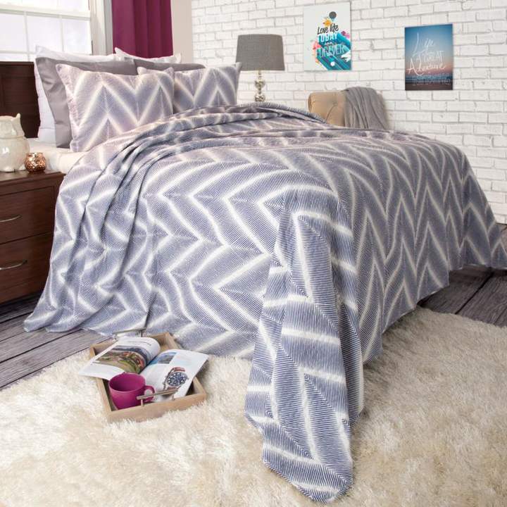 Trademark Global Lavish Home 3-piece Oriana Quilt Set - Full/Queen