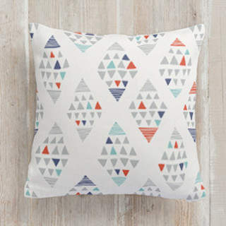 Tetrahedron. Square Pillow
