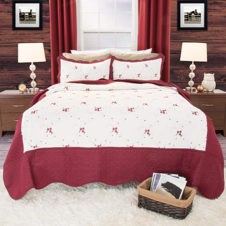 Trademark Global Lavish Home 3-piece Chloe Embroidered Quilt Set - Full/Queen