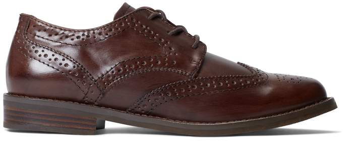 Leather Wing-Tip Oxford Shoe