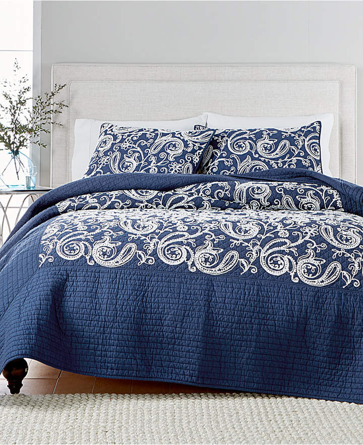 Martha Stewart Collection Paisley Vine Cotton Crewelwork Full/Queen Quilt, Created for Macy's