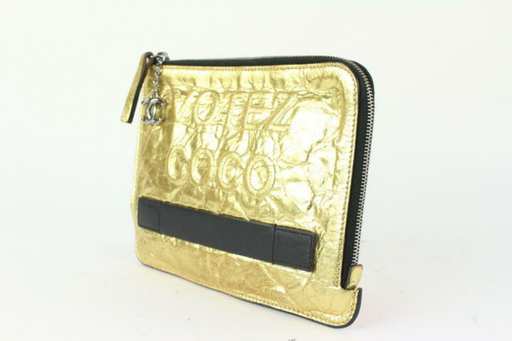 2.55 cloth clutch bag Chanel Gold in Cloth - 34077676