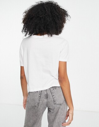 New Look boxy tee in white