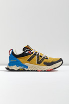 new balance 300 mens gold
