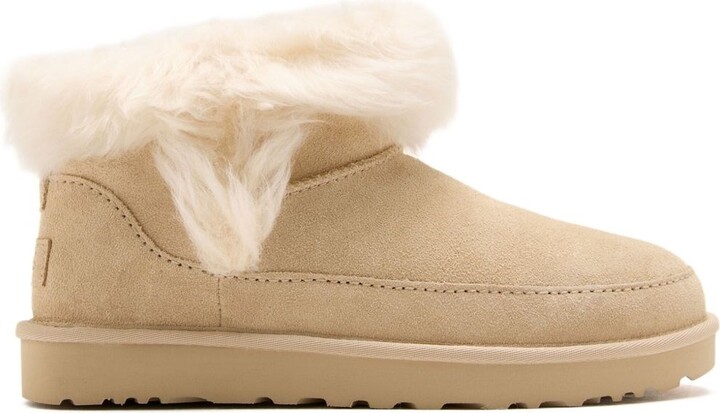 UGG Classic Ultra Mini Chalet Boots