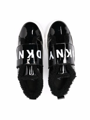 DKNY Logo-Print Low-Top Sneakers