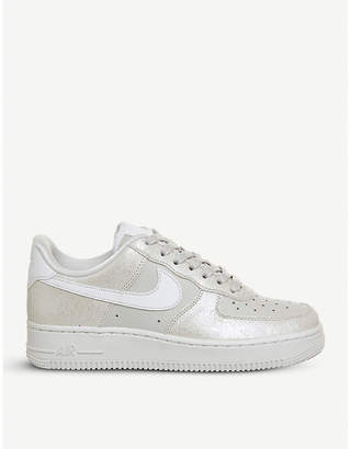 Nike Air force 1 07 leather trainers