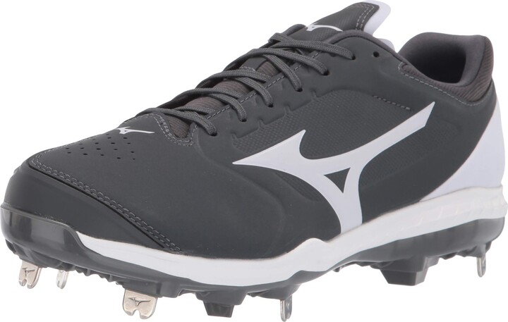 mizuno women's sweep 5 low metal softball cleats