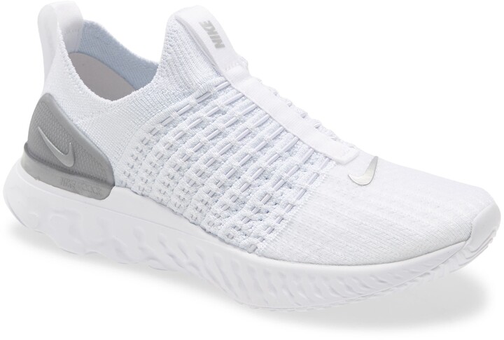 women's running shoe nike react phantom run flyknit 2