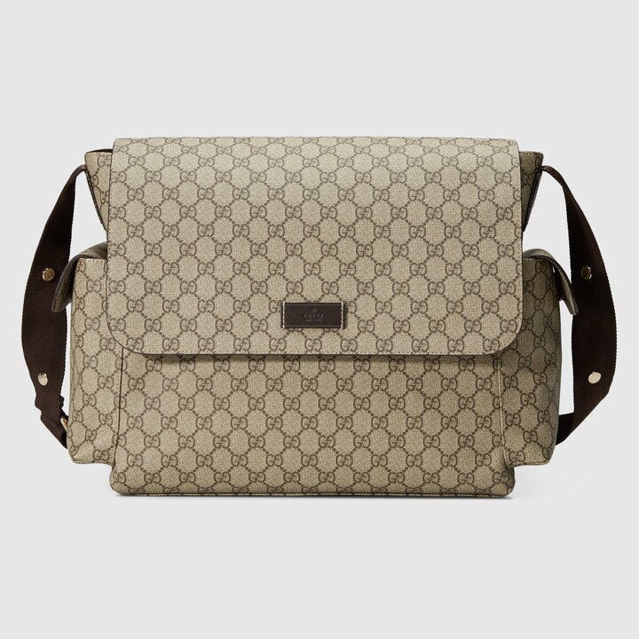 Gucci Savoy maxi duffle bag in beige and ebony Supreme