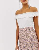 Thumbnail for your product : New Look midi skirt in ditsy floral print