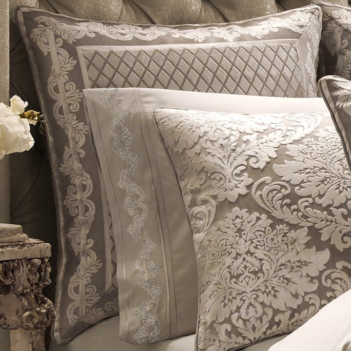 J. Queen New York Milano Sand Chenille Damask Comforter Set