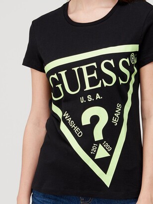 GUESS Triangle Logo Clasic T-Shirt - Black