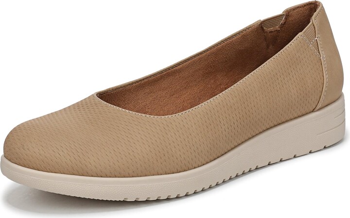 Naturalizer Soul Women's Idea-Ballet Ballet Flat Tan Perforated 7.5 M