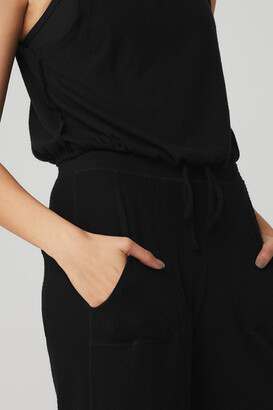 Alo Yoga | Soho Sweatpant in Black, Size: 2XS