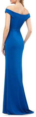 Carmen Marc Valvo Infusion Crepe Gown