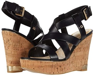 guess black wedges