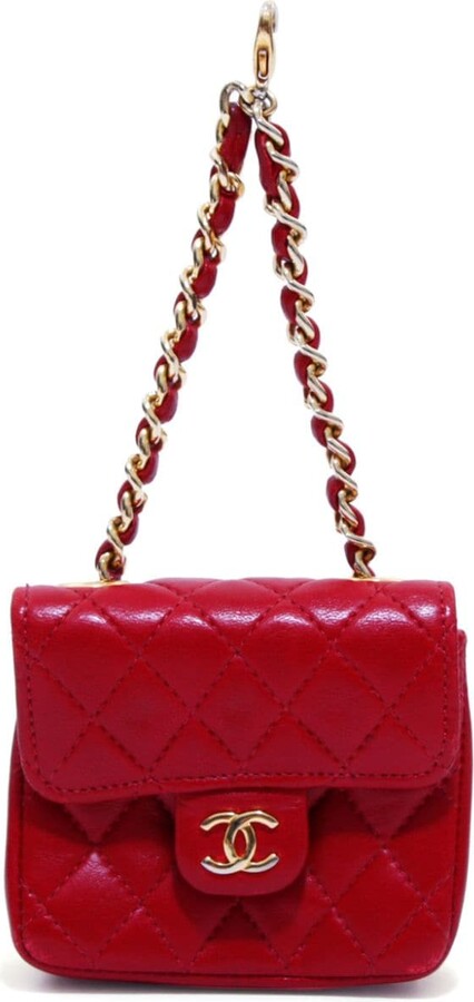 red purse chanel