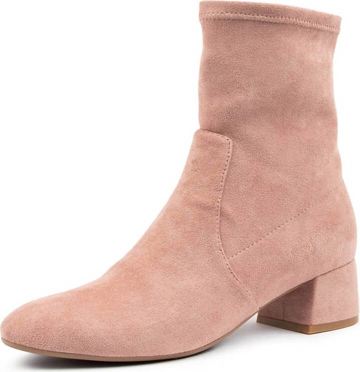 Django & Juliette Women's Checkie Heeled Boots In Blush