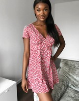 Thumbnail for your product : Motel mini tea dress in ditsy red floral