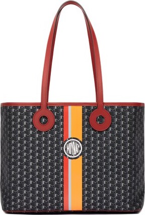 model tas Moynat