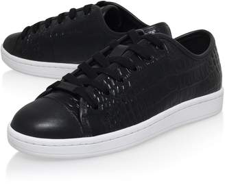 DKNY Baylee flat lace up sneakers