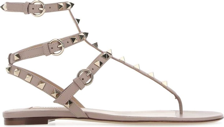 サンダル・ミュール Valentino Garavani Antiqued Pink Leather Rockstud Thong Sand Valentino Garavani Antiqued Pink Leather Rockstud Thong